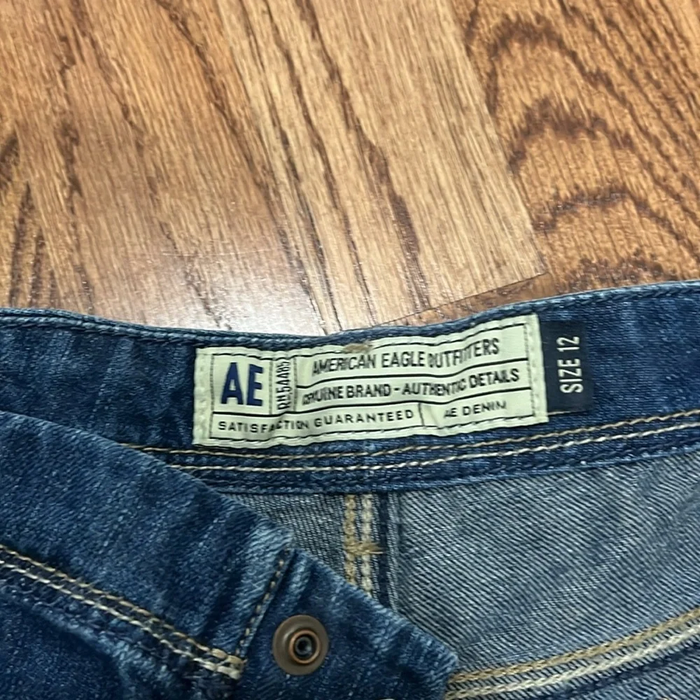 AE button fly jean shorts ❌SOLD❌ - Picture 5 of 5